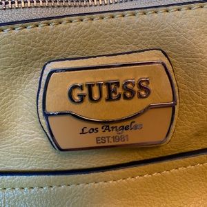 Guess Bags - Guess Shoulder Bag Guess Bags - Guess Shoulder Bag